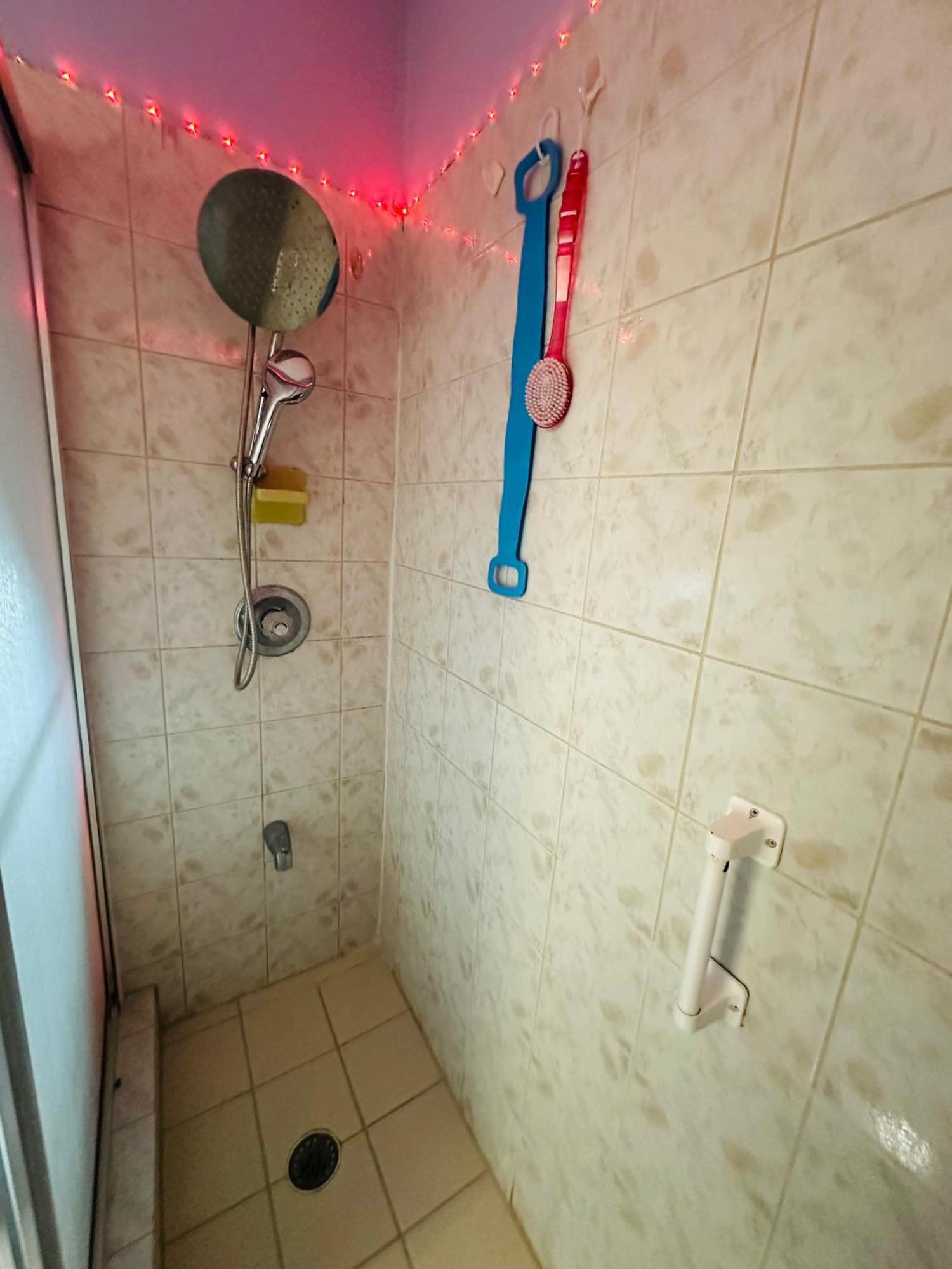 Apartamento Lovely With Free Parking